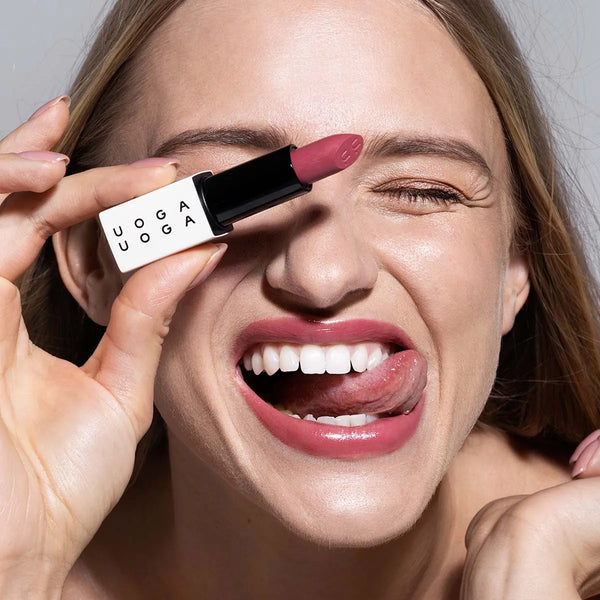 Uoga Uoga Vyživující rtěnka (4 g)