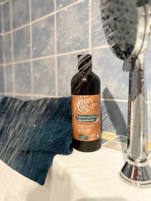 Tierra Verde Šampon kopřivový s bylinkovou vůní