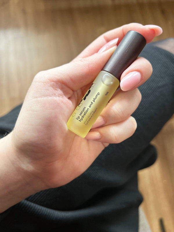 Kvitok Solution Vyplňující sérum na rty (7 ml)