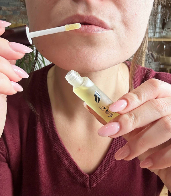 Kvitok Solution Vyplňující sérum na rty (7 ml)