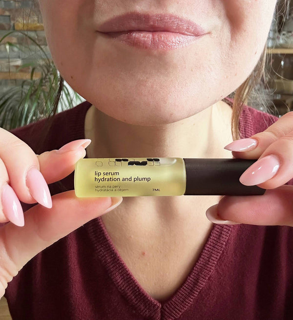 Kvitok Solution Vyplňující sérum na rty (7 ml)