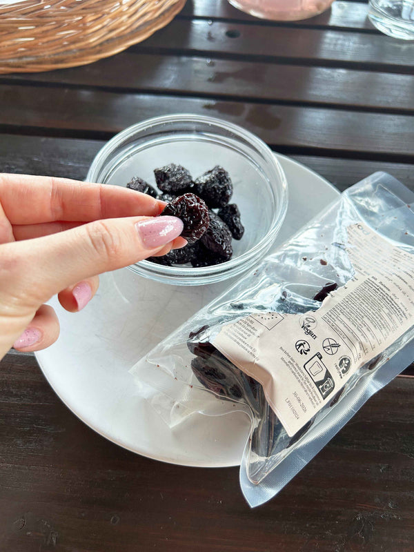 Lifefood Olivy Botija černé sušené bez pecek RAW BIO