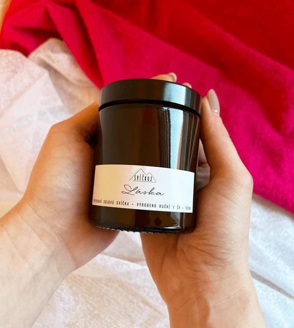 Svíčkuj Vonná svíčka - Láska (180 ml)