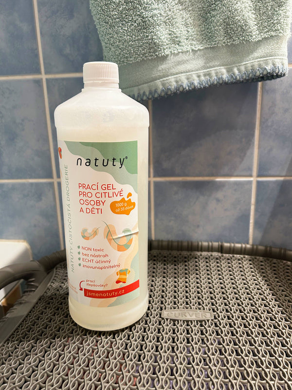 Natuty Prací gel pro citlivé osoby a děti (1 l)