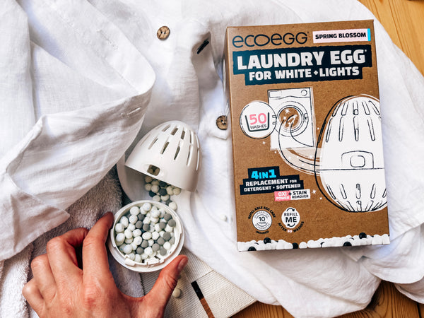 Ecoegg Prací vajíčko na bílé prádlo s vůní jarních květů - na 50 pracích cyklů