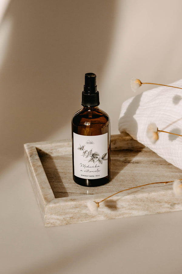 Svíčkuj Interiérový parfém - Meduňka a citronela (100 ml)