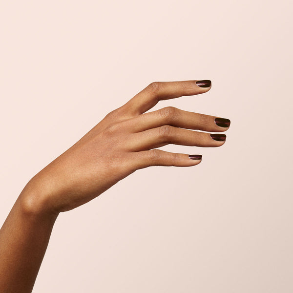 Manucurist Green Flash LED gel lak na nehty - HollyHock (15 ml)