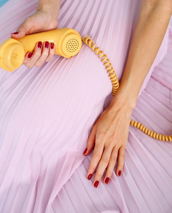 Manucurist Green Flash LED gel lak na nehty - Pomegranate (15 ml)