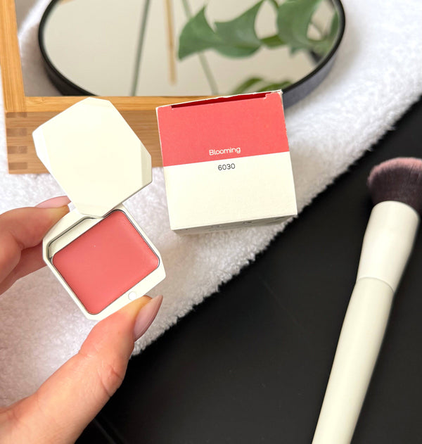 Uoga Uoga Multilíčidlo na rty a tváře