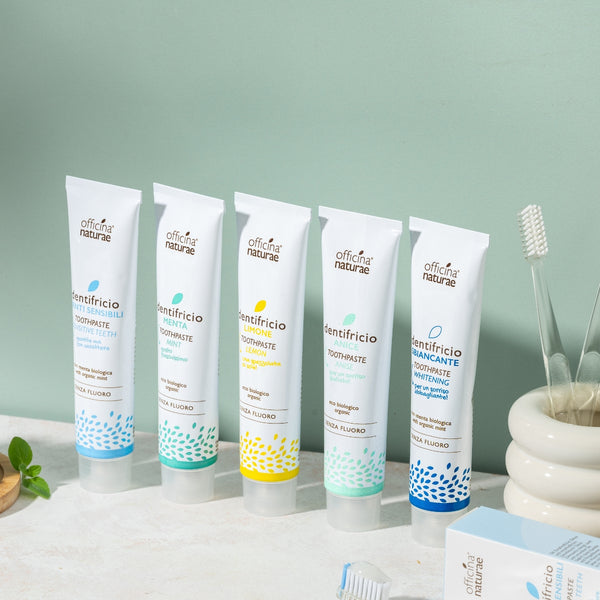 Officina Naturae Bělicí mátová zubní pasta Ecobio (75 ml)