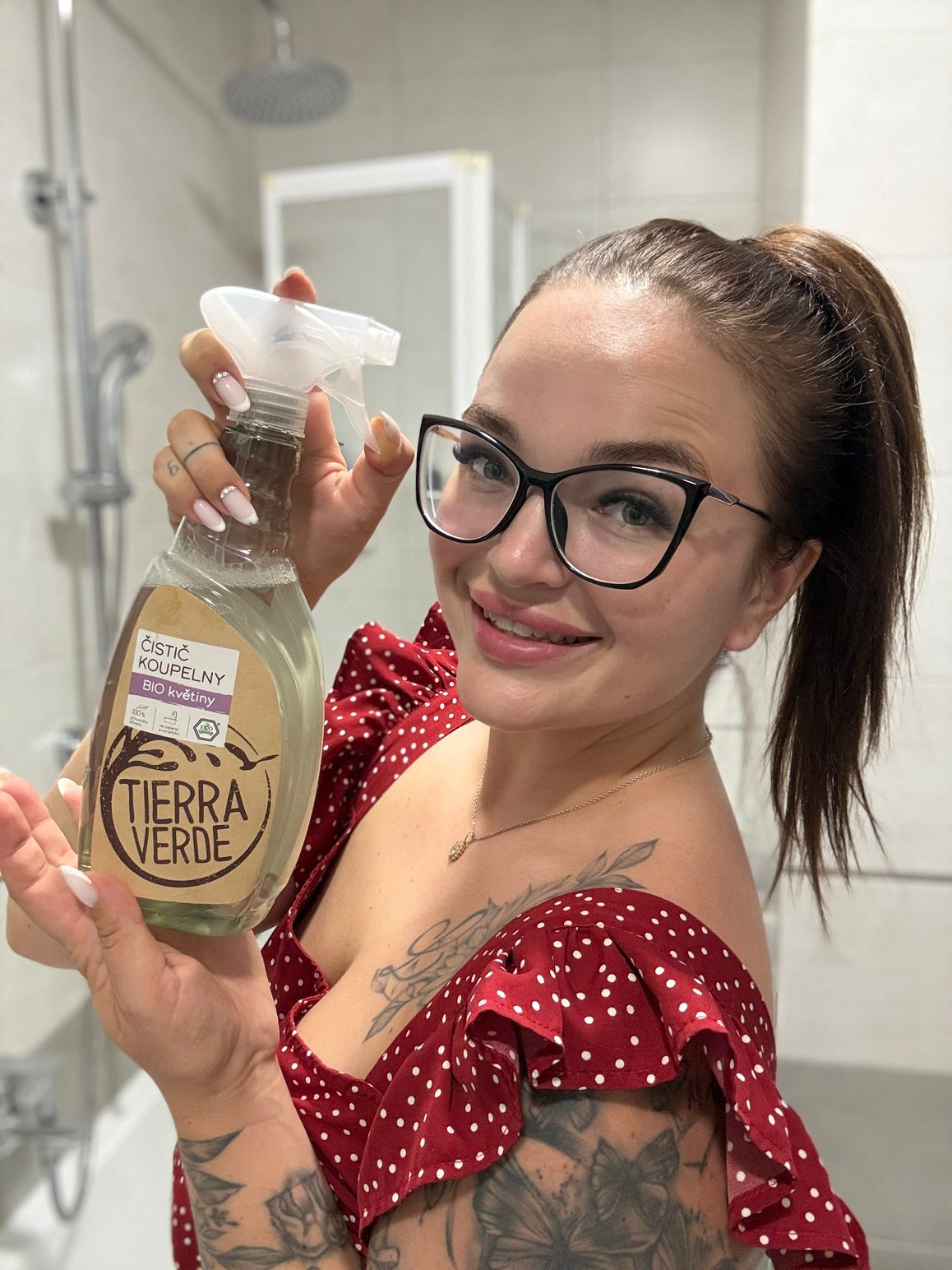 Tierra Verde Čistič koupelny s BIO květinovou vůní (750 ml)