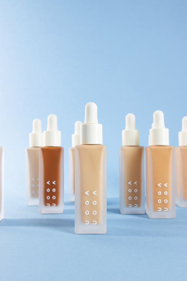 Uoga Uoga Tekutý minerání make-up a sérum SPF 20 BIO (30 ml)
