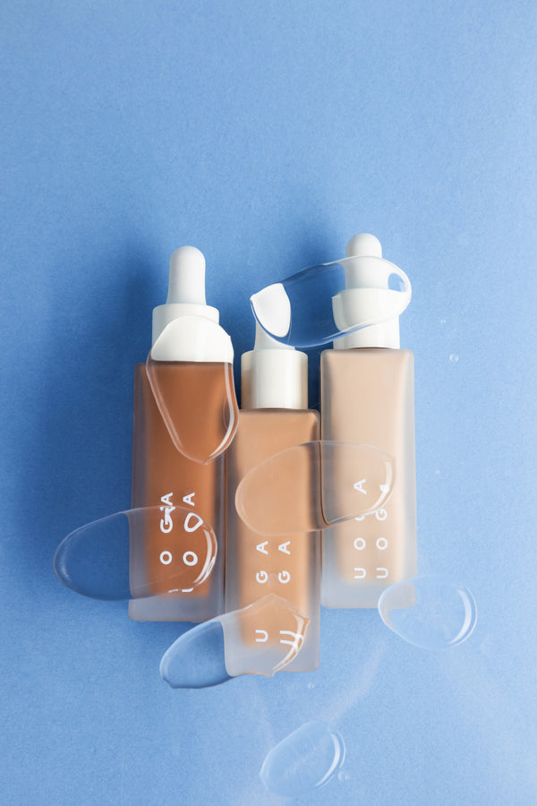 Uoga Uoga Tekutý minerání make-up a sérum SPF 20 BIO (30 ml)