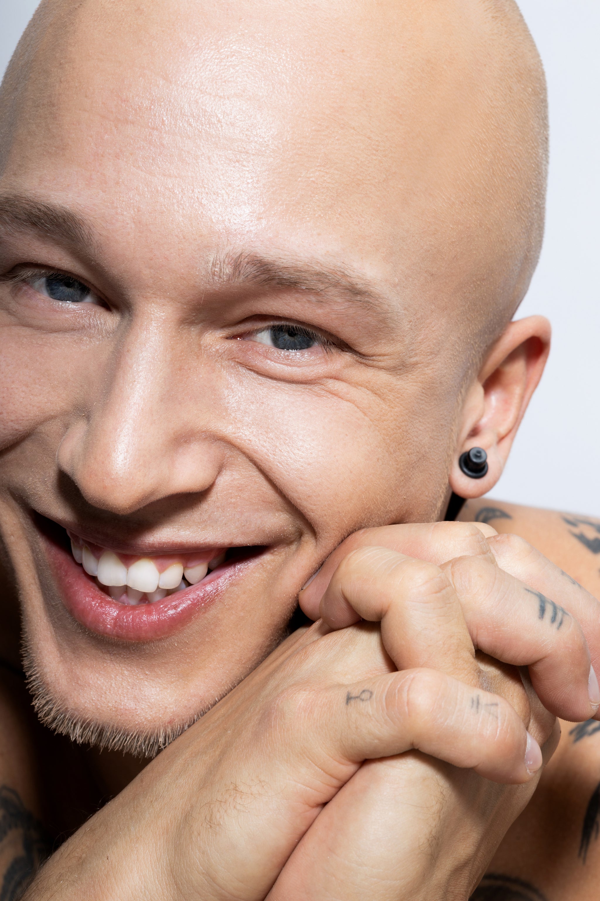 Uoga Uoga Minerání pudrový make-up s jantarem (10 g)