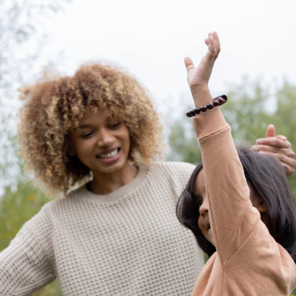 Incognito Dřevěný náramek do přírody s kapslí