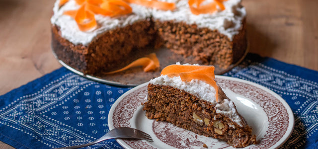 Mrkvový koláč s kokosovou šlehačkou