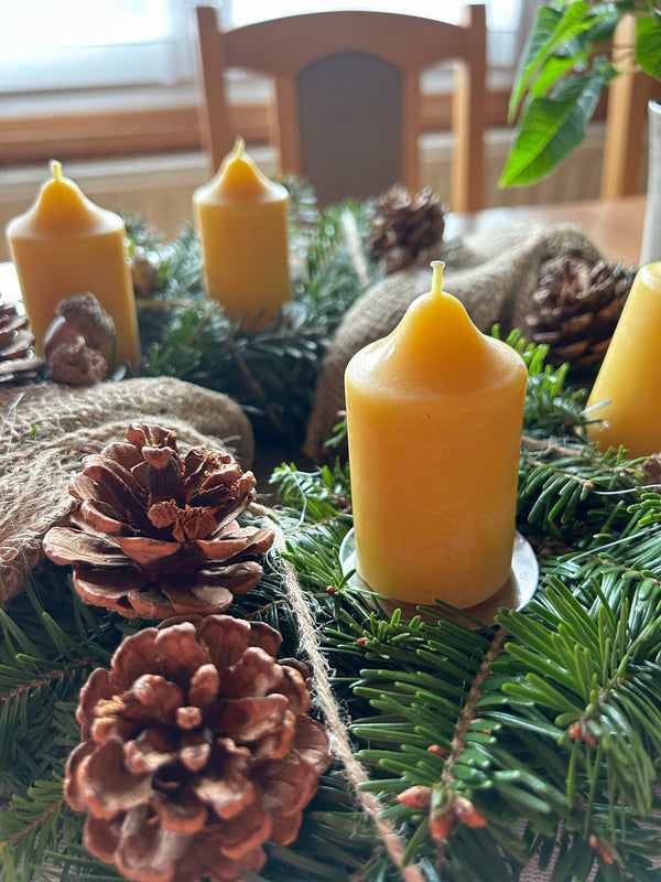 Rozvoněno Sada adventních svíček ze včelího vosku - Adventní čas (4 ks)