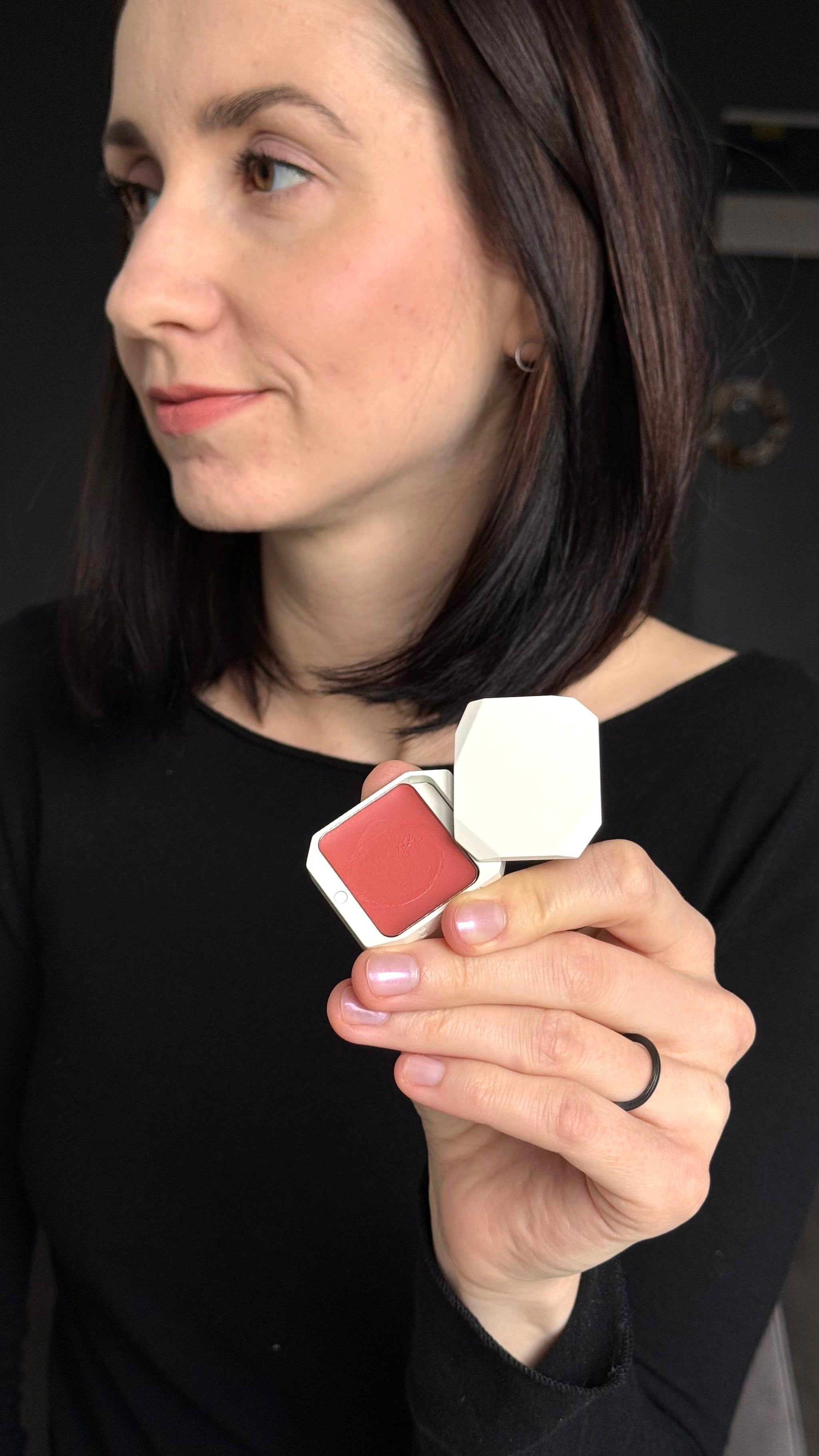 Uoga Uoga Multilíčidlo na rty a tváře (4,2 g)