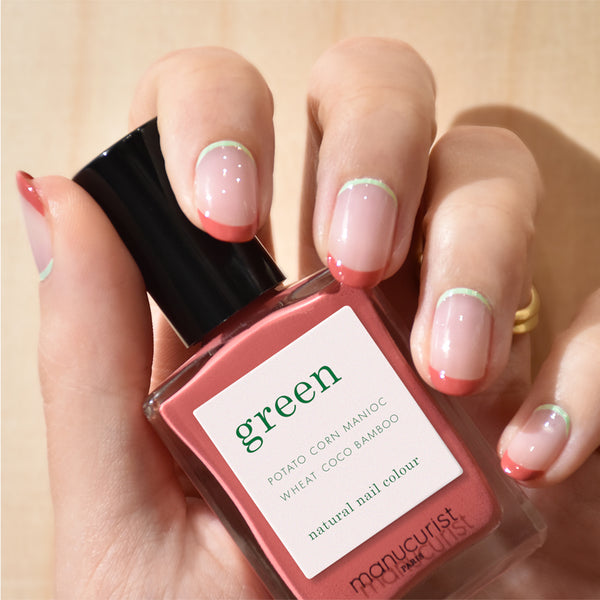 Manucurist Green schnoucí lak na nehty - Bois de rose (15 ml)