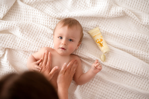 Jack n' Jill Nejšetrnější tělové mléko pro miminka už od narození (100 ml)