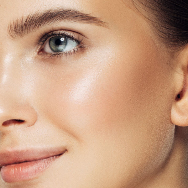 SO’BiO étic Pudr přírodní soleil dore BIO (8 g)