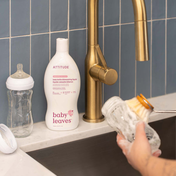 Attitude Prostředek na mytí dětského nádobí bez vůně (700 ml)
