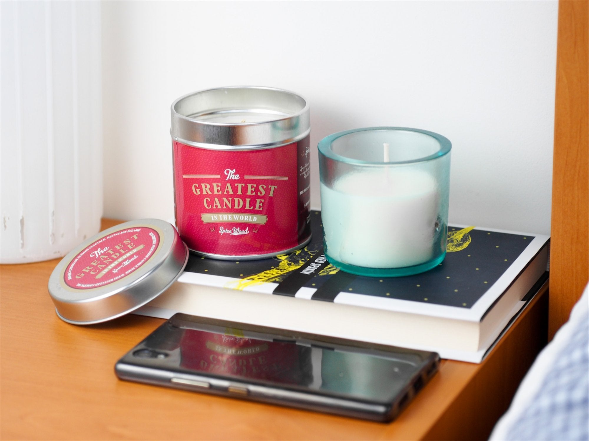 The Greatest Candle Vonná svíčka v plechovce (200 g) - dřevo a koření