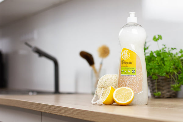 Tierra Verde Gel na nádobí s BIO citronovou silicí (1 l) - pošk. obal